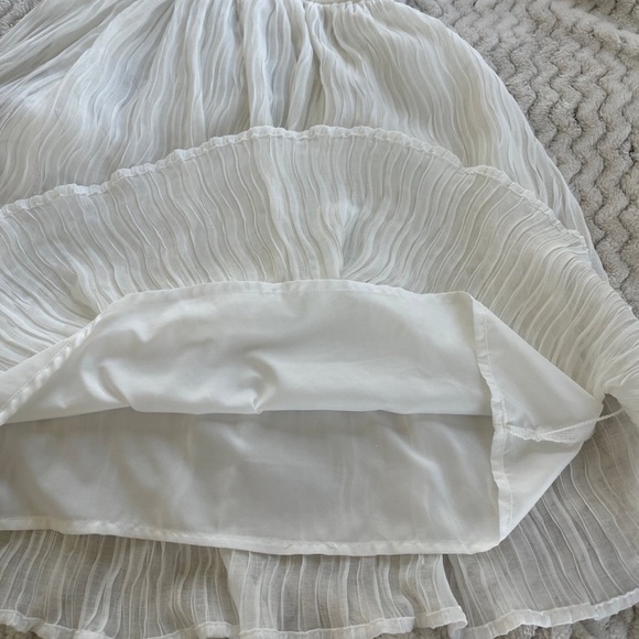 White strappy dress - Picture 4 of 10